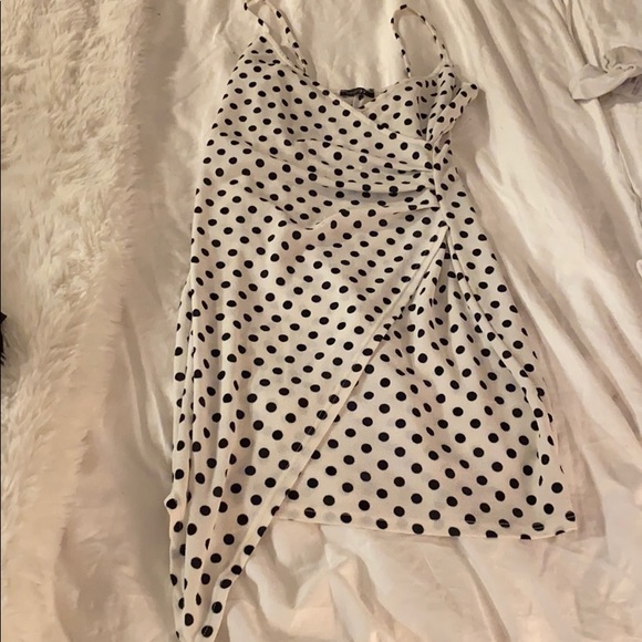 Dresses & Skirts - Super cute asymmetrical polkadot dress